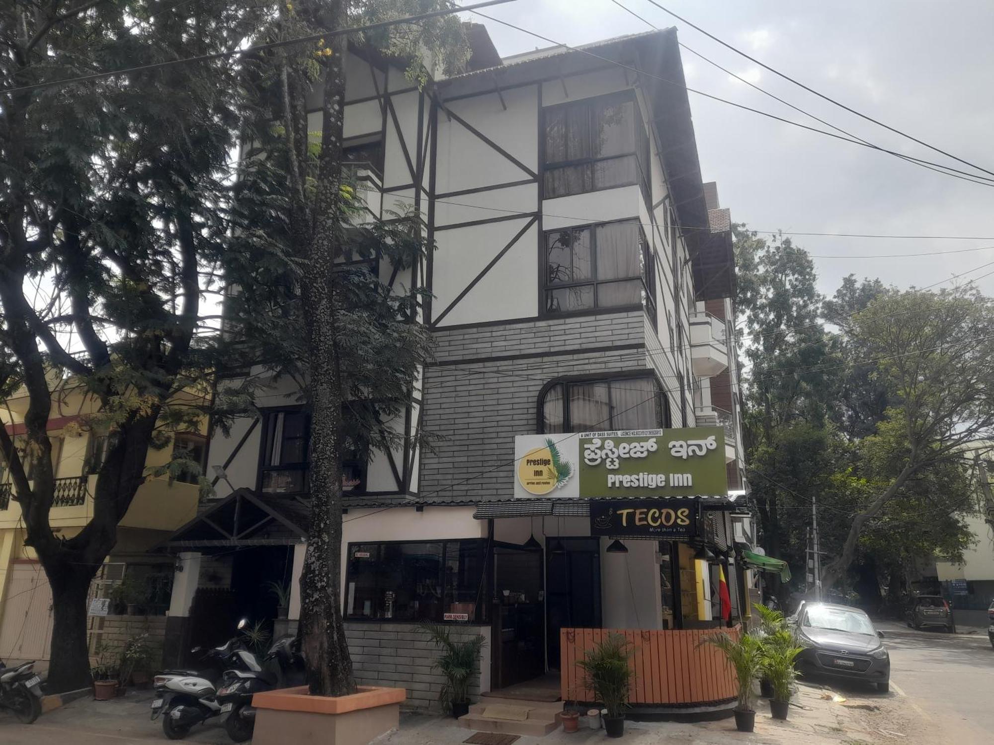 Hotel Prestige Inn Bangalore Eksteriør bilde
