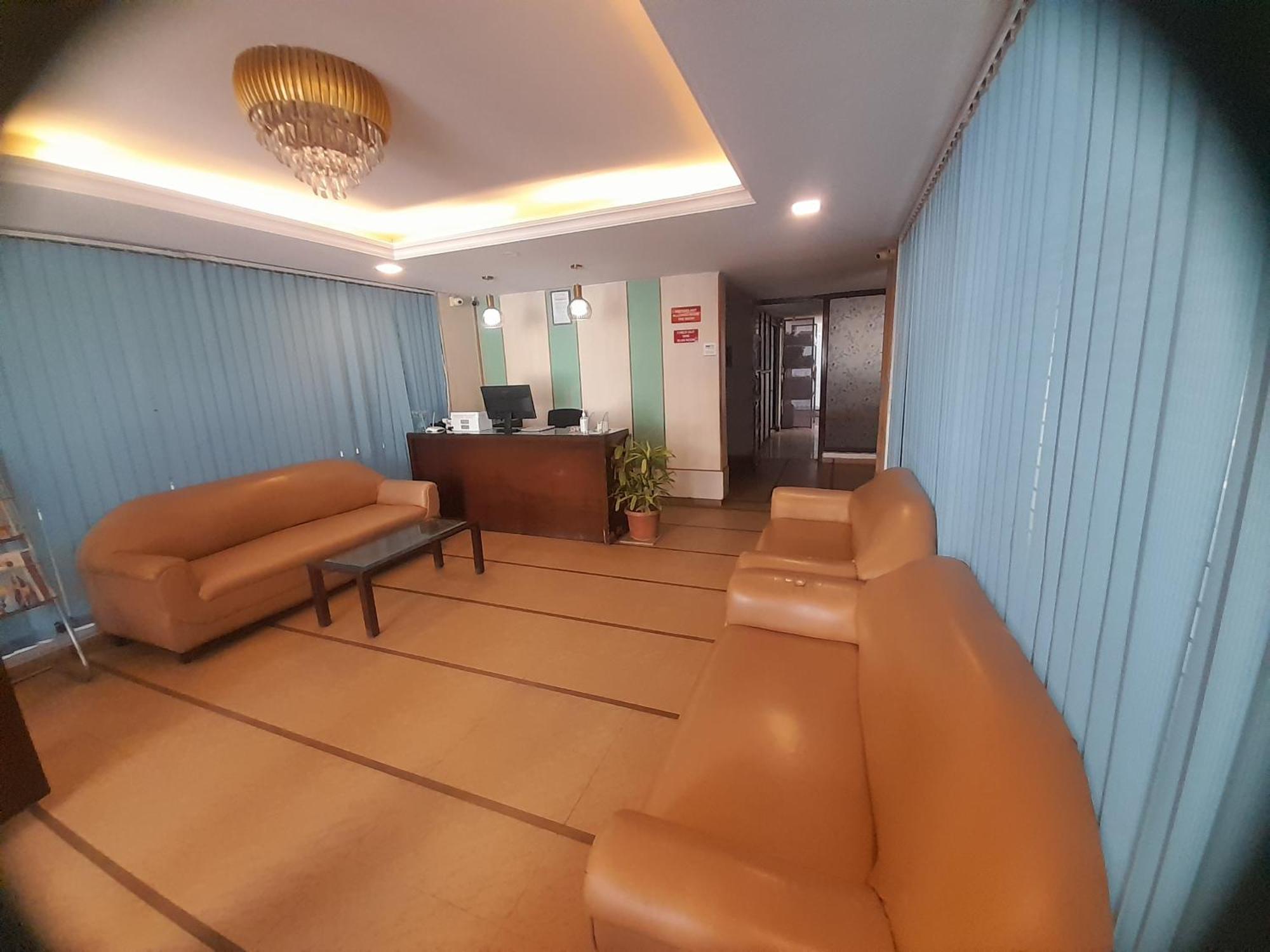 Hotel Prestige Inn Bangalore Eksteriør bilde
